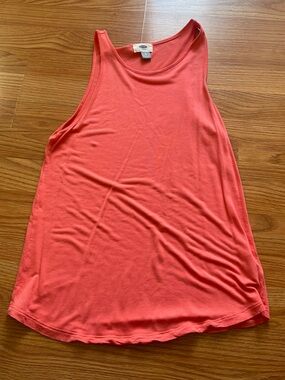Old Navy Coral Scoop Neck Tank Top